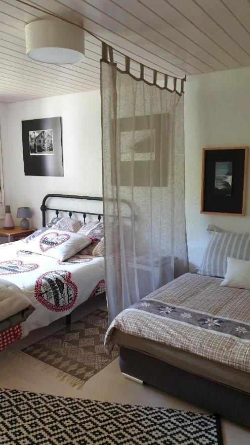 Agreable Chambre D'Hotes, Au Calme, Dans La Nature Roches Kültér fotó